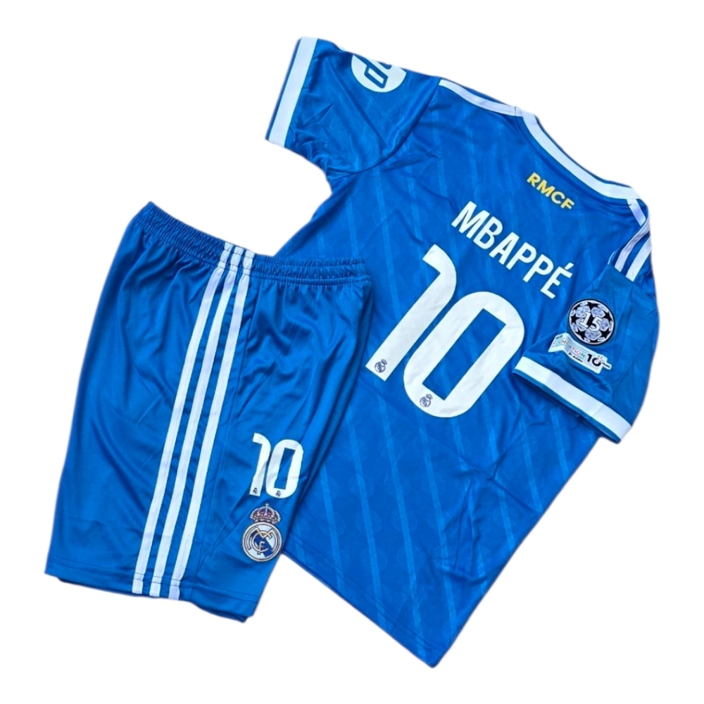 Kylian Mbappé Real Madrid 25/26 Set for Kids - Picture 4 of 5